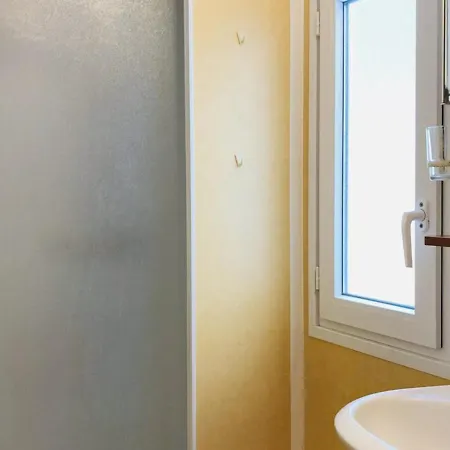 Hébergement de vacances Maison Les Mathes, 4 Pièces, 6 Personnes - Fr-1-433-56 *